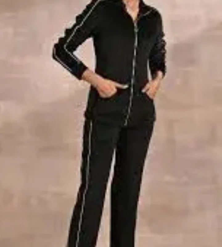 women tracksuit