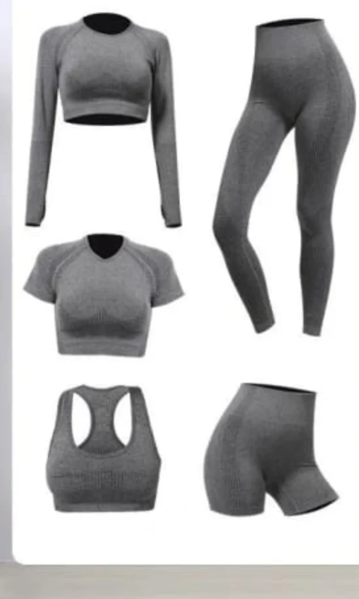 women gymwear kit